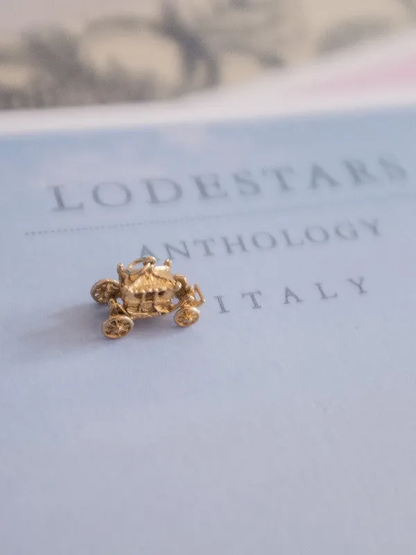 Carriage (Vintage Golden Charm)