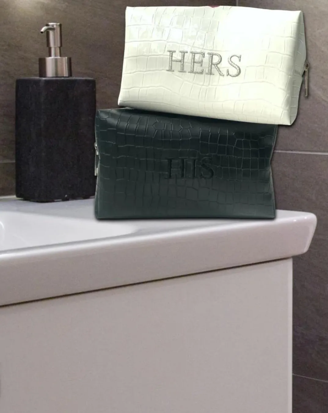 His & Her Set of 2 Toiletry Kit